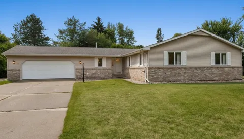 600 E Orchard