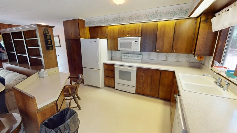 3175 S Tower Hill Road Roscommon Township, MI 48629