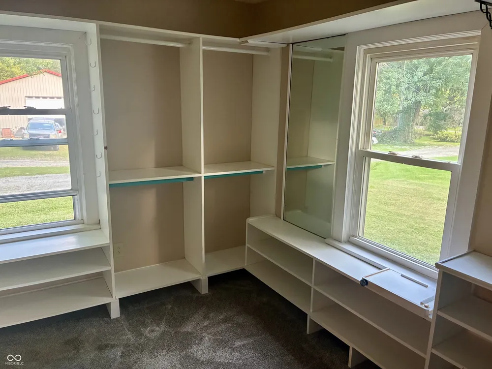 9153 S Meridian Street Knightstown, IN 46148
