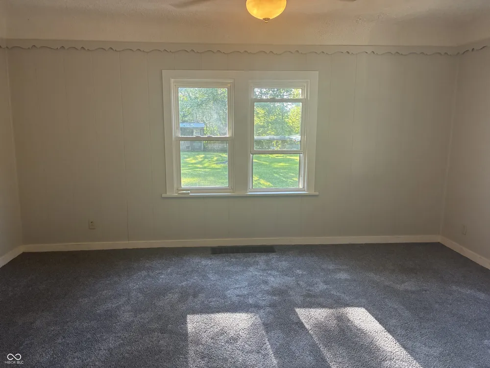 9153 S Meridian Street Knightstown, IN 46148