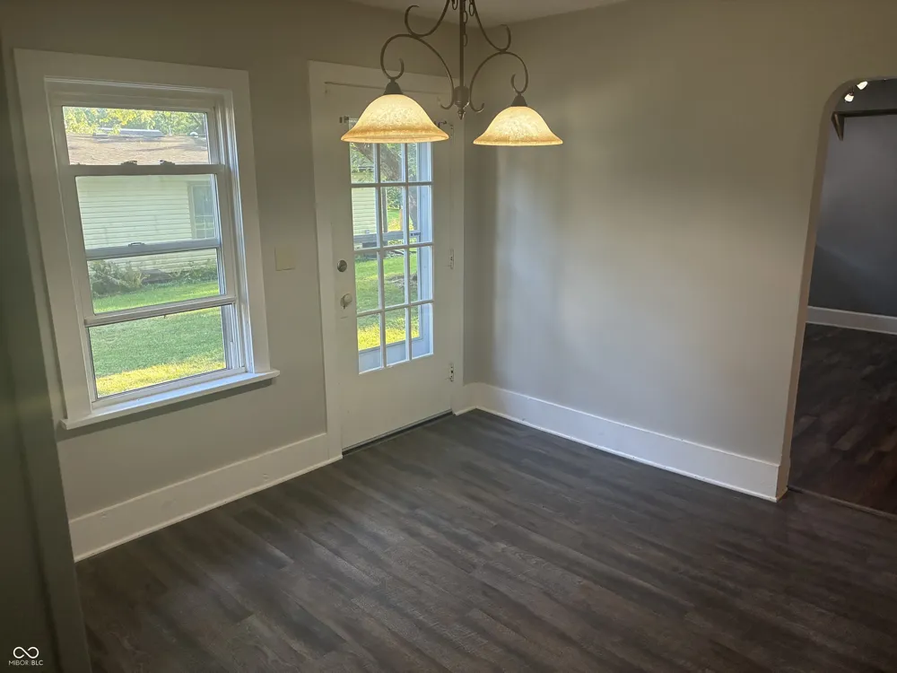 9153 S Meridian Street Knightstown, IN 46148