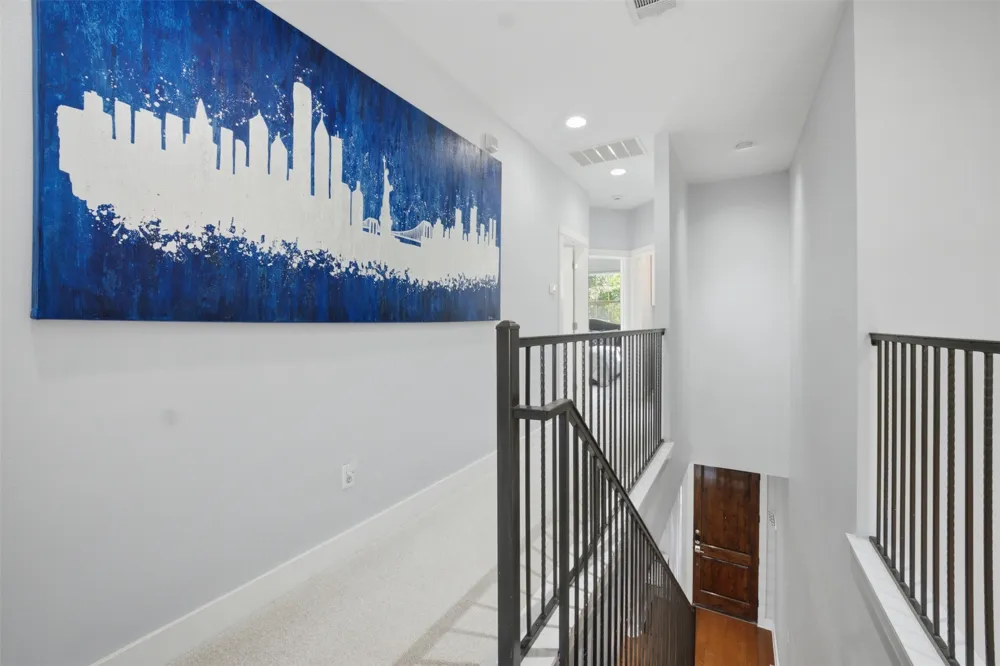 512 Sunny Lane #B Austin, TX 78704