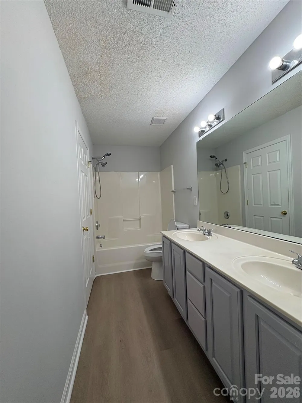 11586 Briddle Hall Court Charlotte, NC 28214