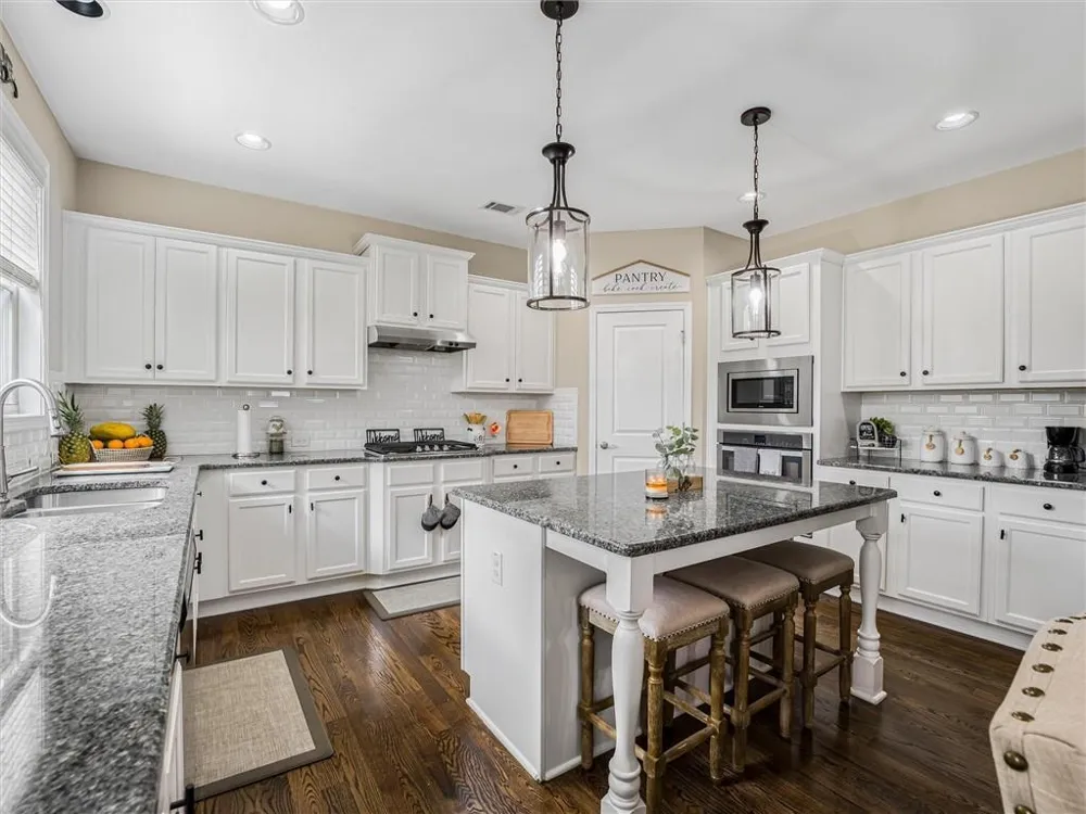 2297 Roberts View Trail Buford, GA 30519