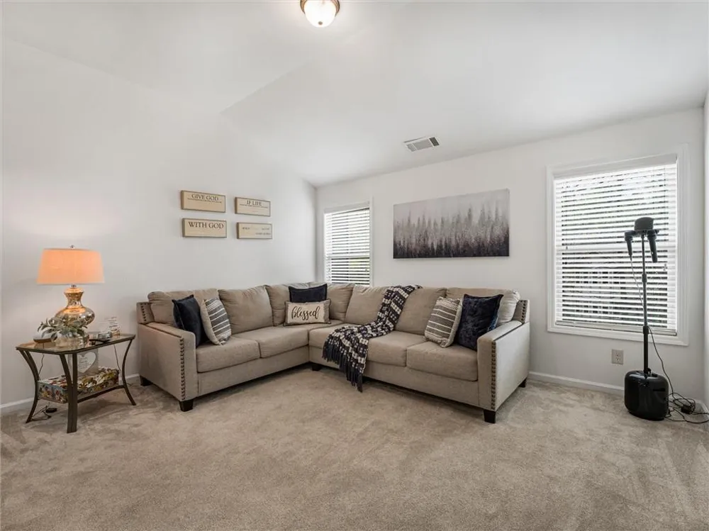 2297 Roberts View Trail Buford, GA 30519
