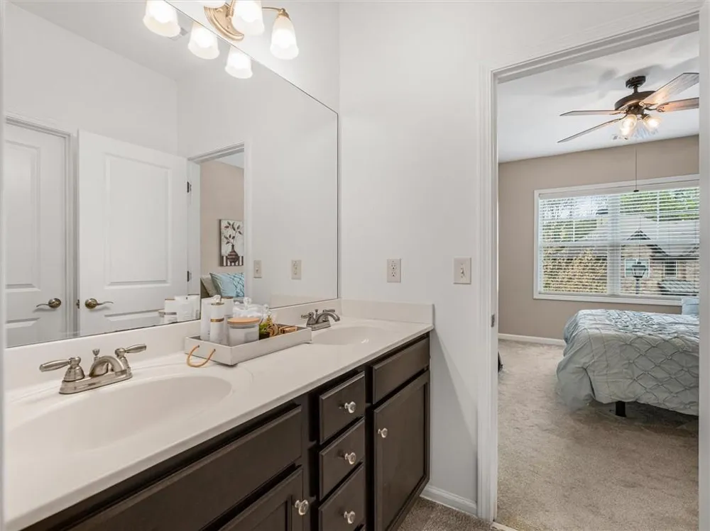 2297 Roberts View Trail Buford, GA 30519