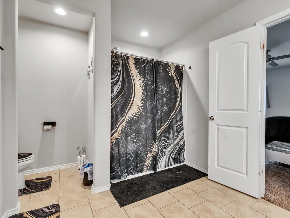 2602 Lincolns Meadow Drive Spring, TX 77373