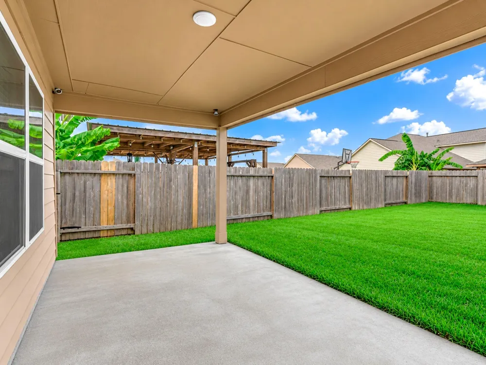 2602 Lincolns Meadow Drive Spring, TX 77373