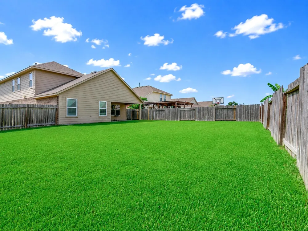 2602 Lincolns Meadow Drive Spring, TX 77373