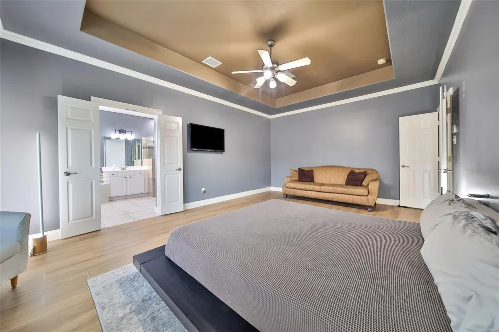 14427 Brighton Trace Lane Houston, TX 77044