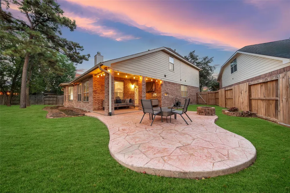 14427 Brighton Trace Lane Houston, TX 77044