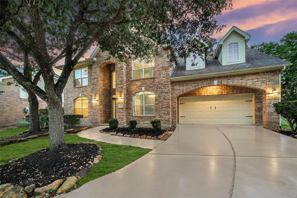 14427 Brighton Trace Lane Houston, TX 77044