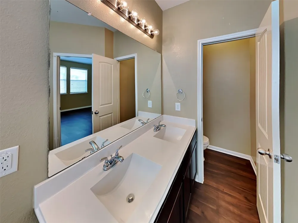2324 Shady Tree Lane Conroe, TX 77301