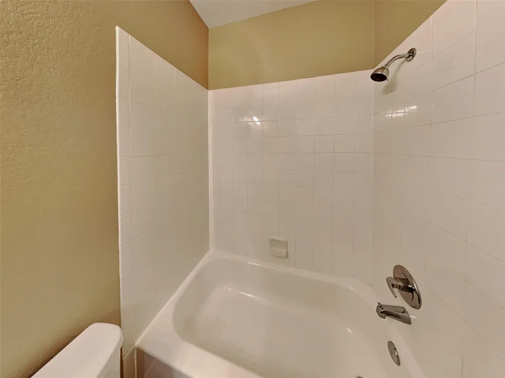 2324 Shady Tree Lane Conroe, TX 77301
