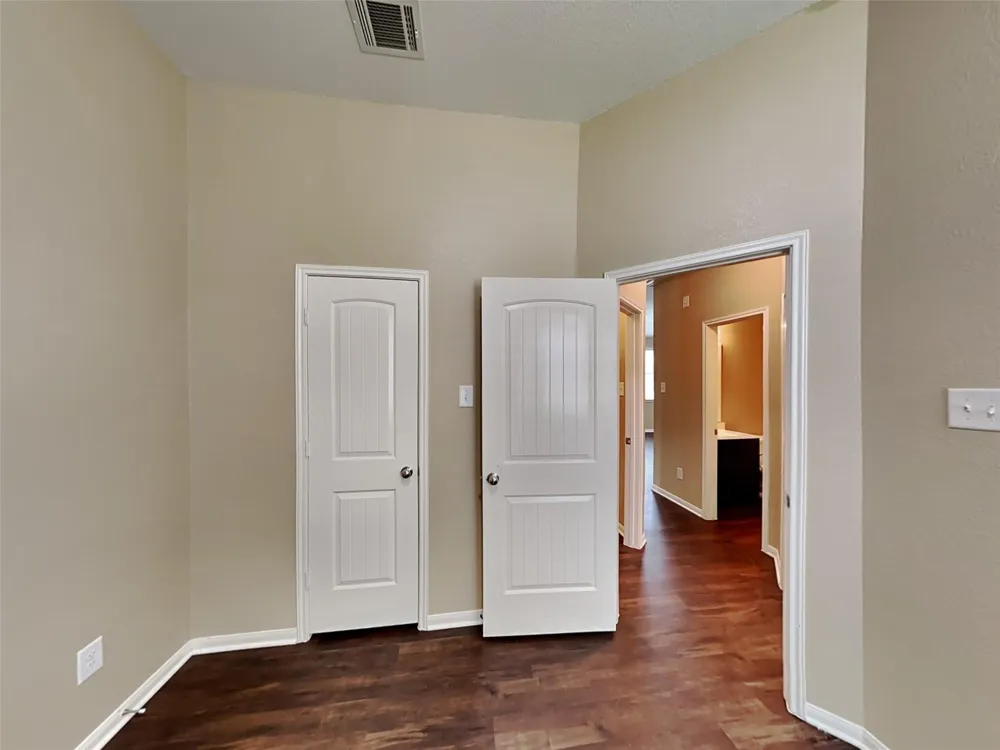 2324 Shady Tree Lane Conroe, TX 77301