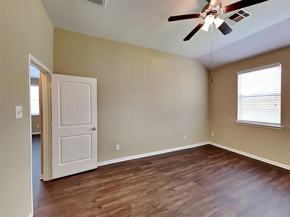 2324 Shady Tree Lane Conroe, TX 77301