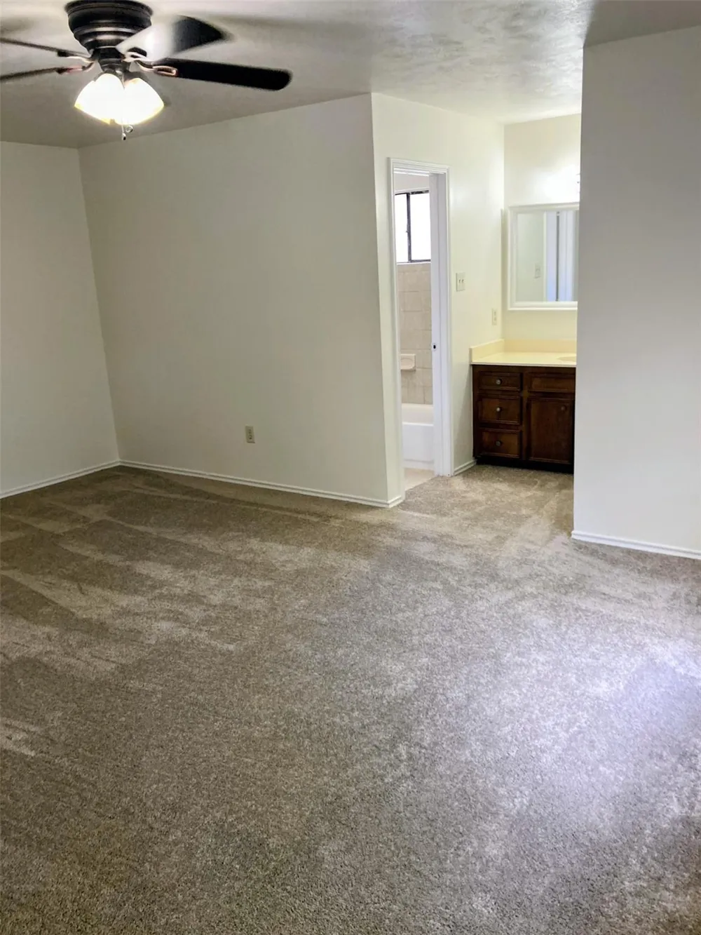 26 Summer Crest Circle The Woodlands, TX 77381