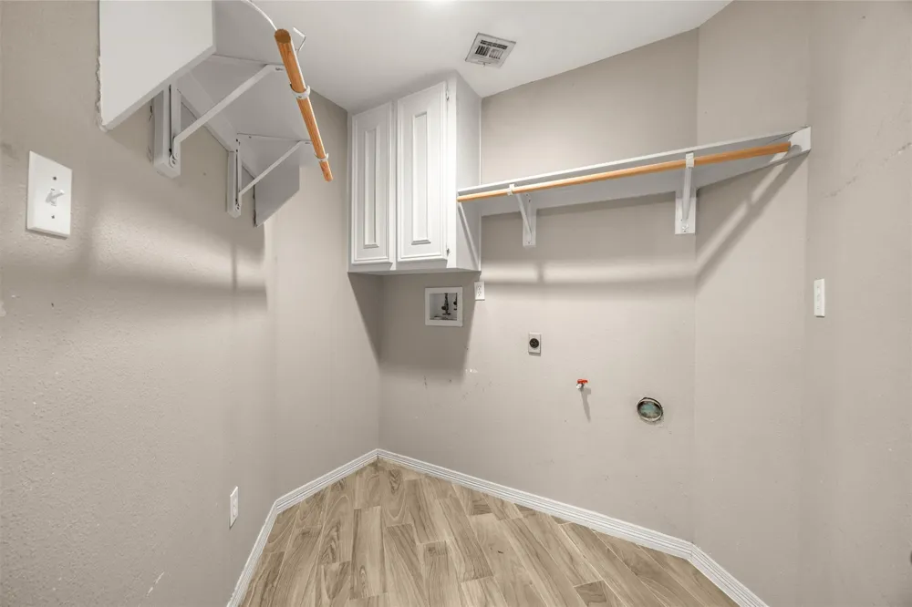 3103 Spring Stuebner Road Spring, TX 77389