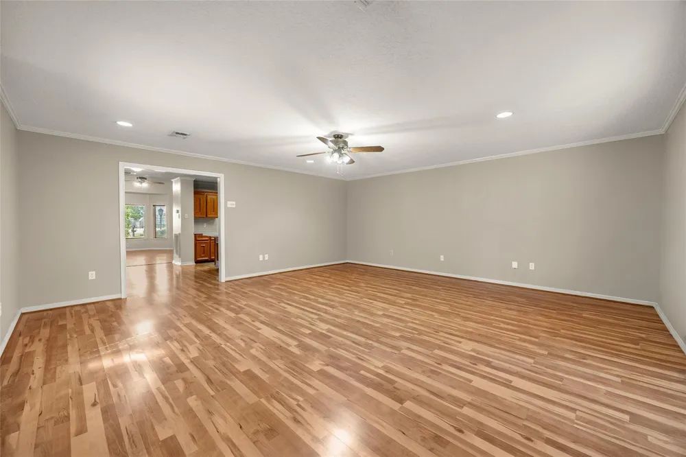 3103 Spring Stuebner Road Spring, TX 77389