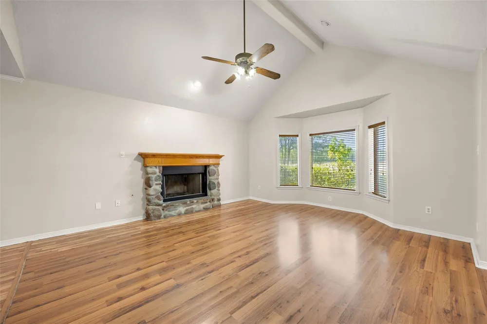 3103 Spring Stuebner Road Spring, TX 77389