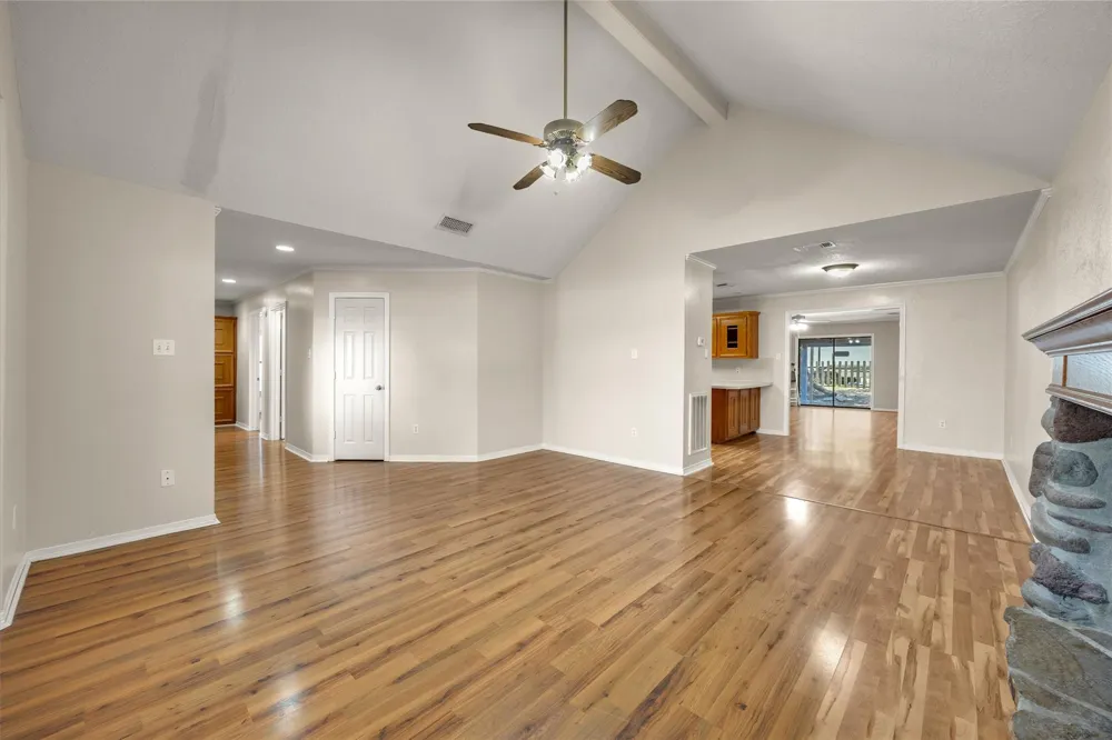 3103 Spring Stuebner Road Spring, TX 77389