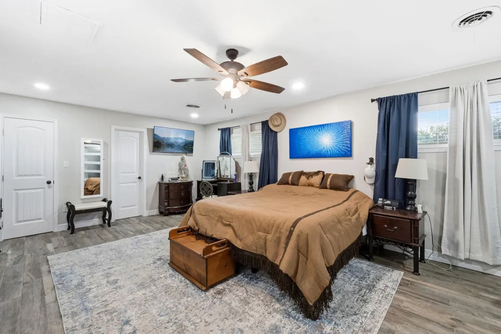 1539 Sterling Drive Baytown, TX 77523