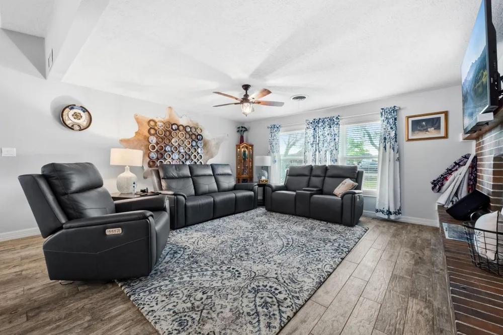 1539 Sterling Drive Baytown, TX 77523