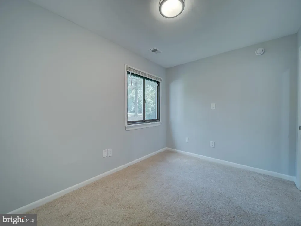 11301 GATESBOROUGH LANE Reston, VA 20191