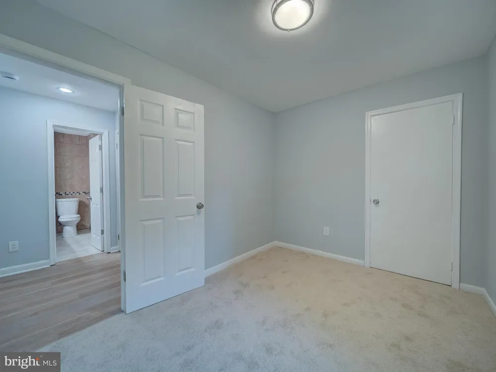 11301 GATESBOROUGH LANE Reston, VA 20191