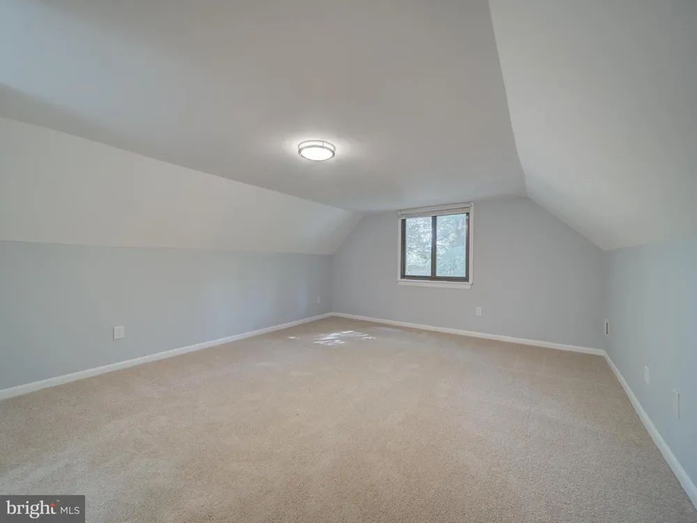 11301 GATESBOROUGH LANE Reston, VA 20191