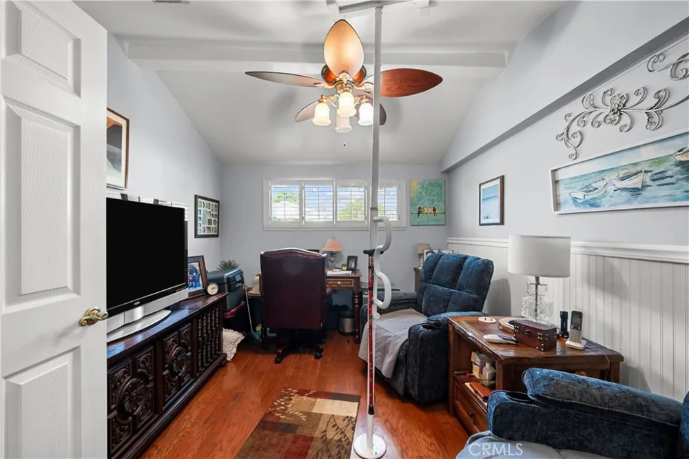 1844 Fairview Burbank, CA 91505