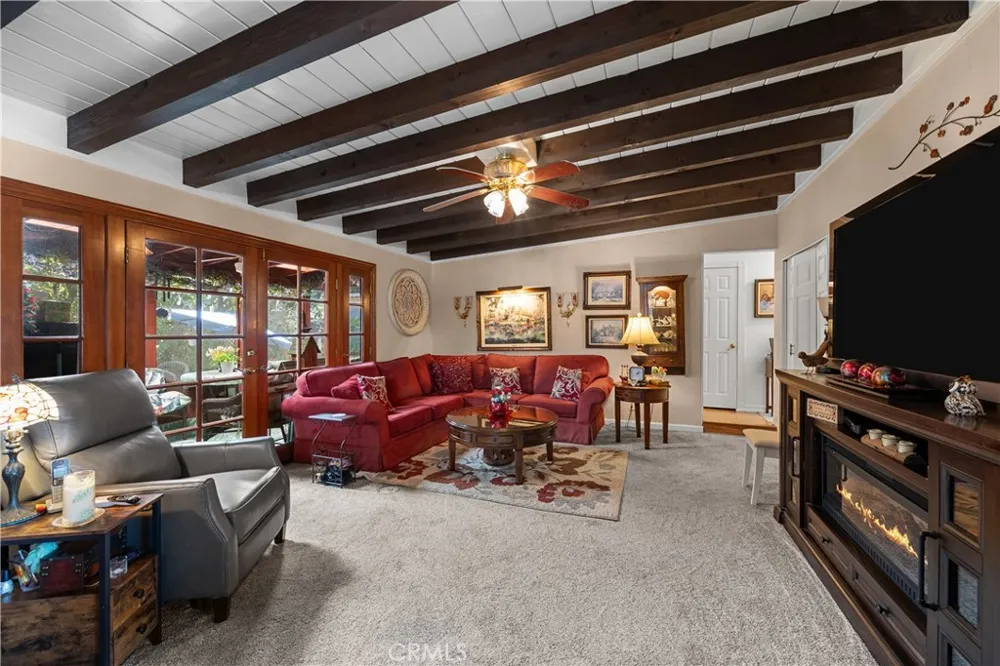 1844 Fairview Burbank, CA 91505