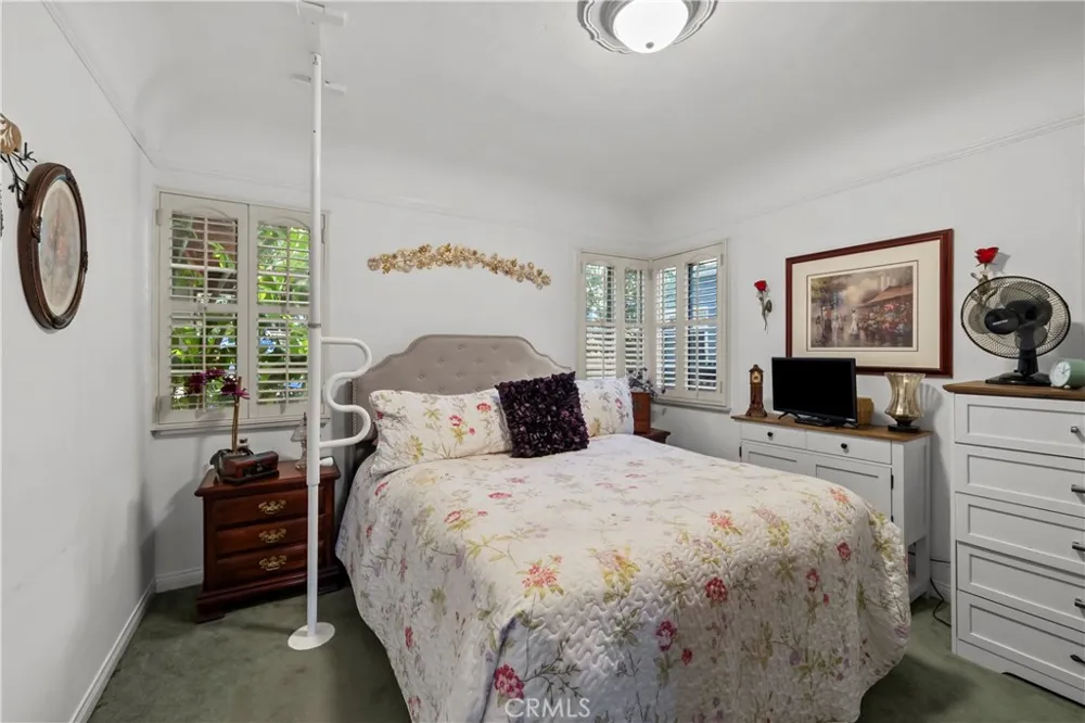 1844 Fairview Burbank, CA 91505