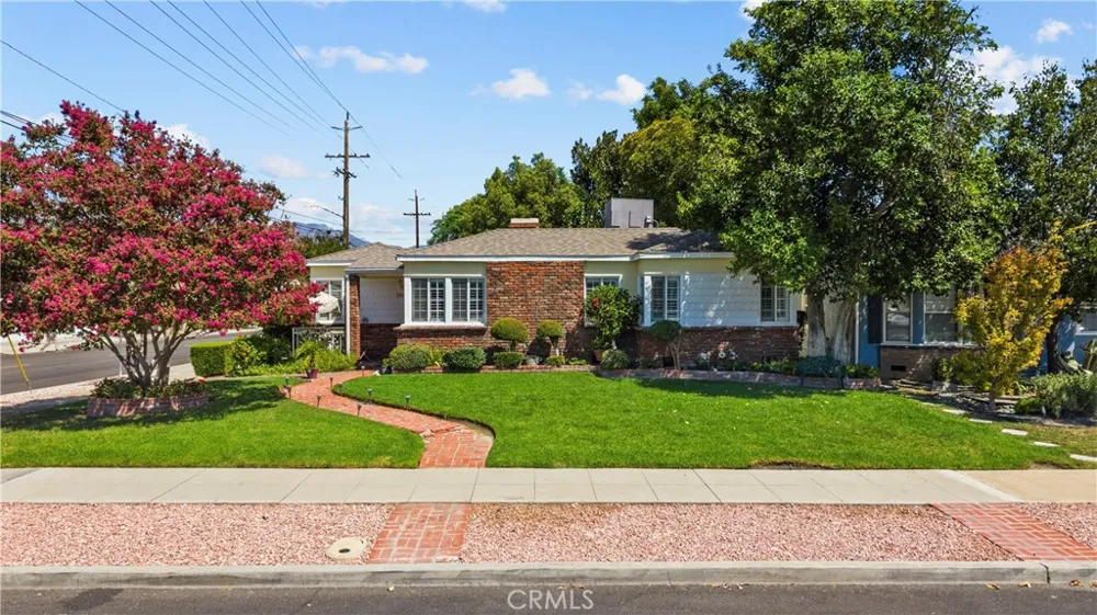 1844 Fairview Burbank, CA 91505