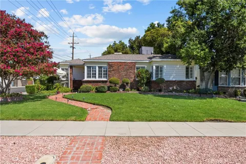 1844 Fairview