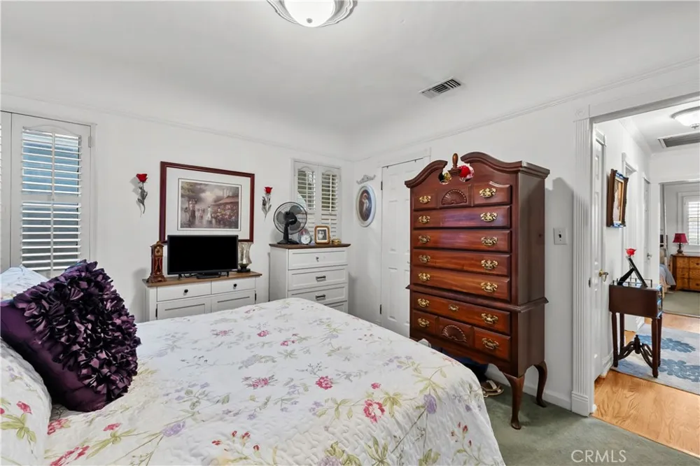 1844 Fairview Burbank, CA 91505