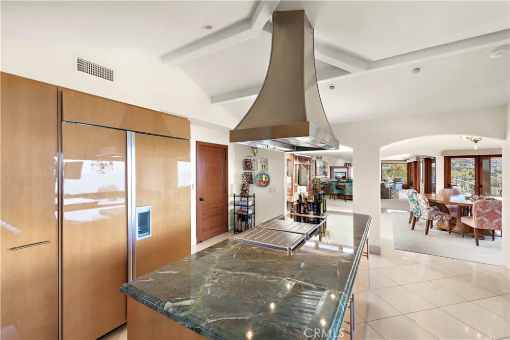612 Allview Place Laguna Beach, CA 92651