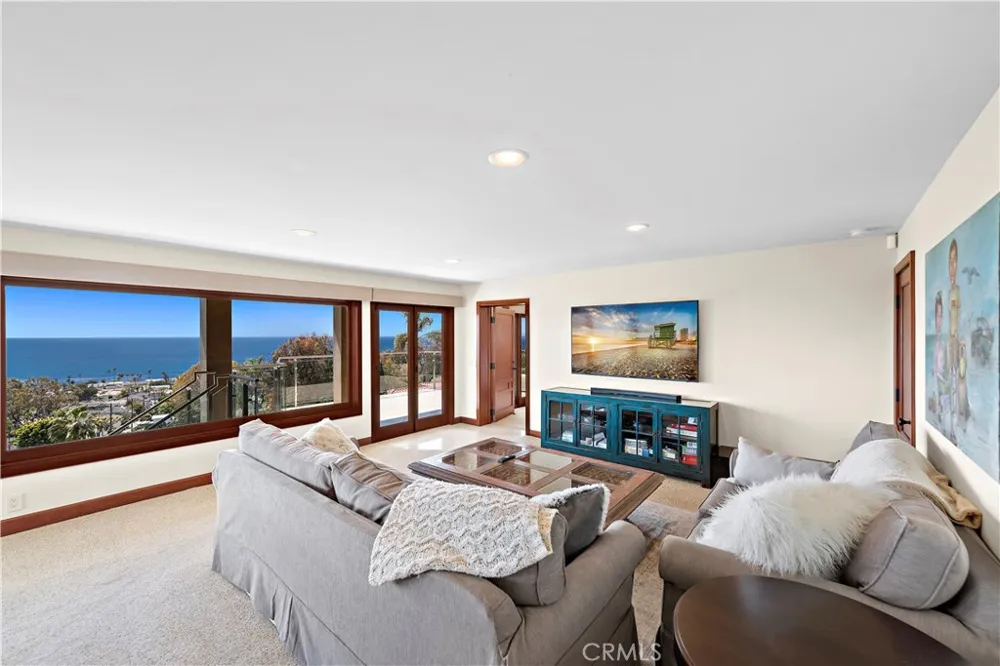 612 Allview Place Laguna Beach, CA 92651