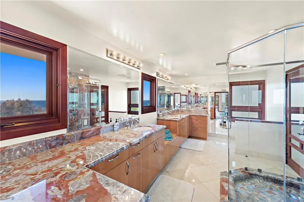 612 Allview Place Laguna Beach, CA 92651