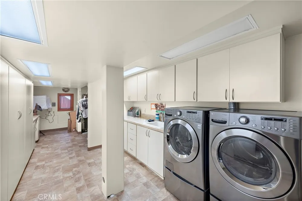 612 Allview Place Laguna Beach, CA 92651