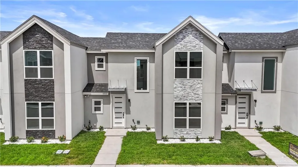5505 Crown Point Pharr, TX 78577