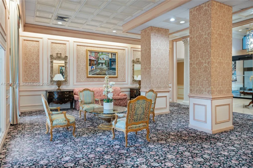 2500 Parkview Dr #1004 Hallandale Beach, FL 33009