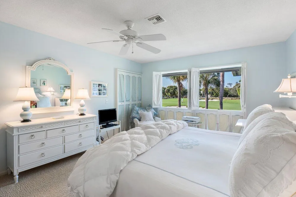 3870 Quail Ridge Drive #Blue Heron Boynton Beach, FL 33436