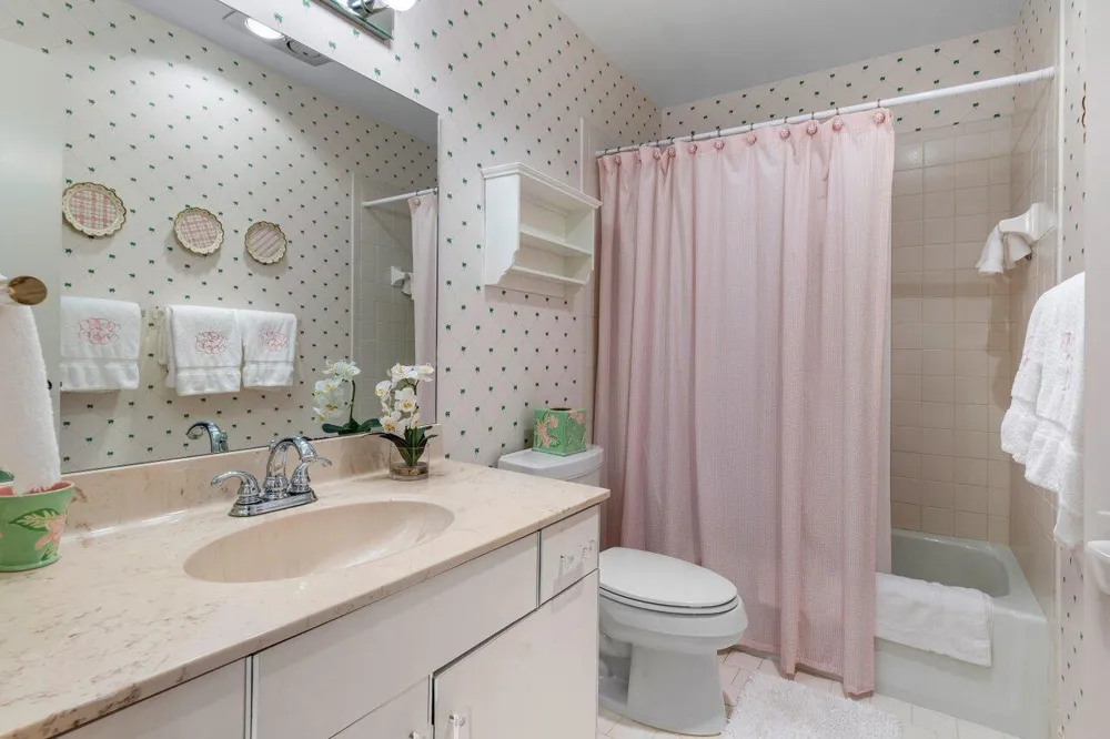3870 Quail Ridge Drive #Blue Heron Boynton Beach, FL 33436