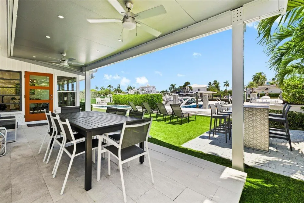 1322 CORDOVA ROAD Fort Lauderdale, FL 33316