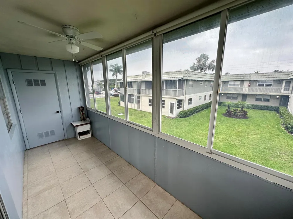 811 Flanders Q Delray Beach, FL 33484