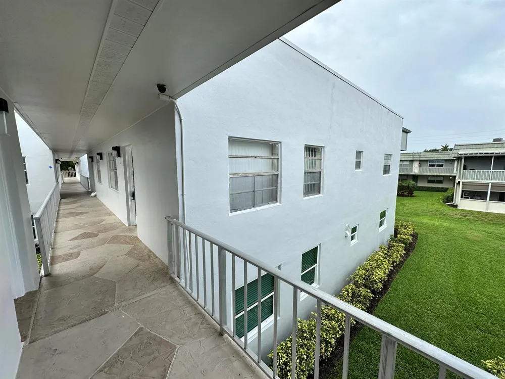 811 Flanders Q Delray Beach, FL 33484