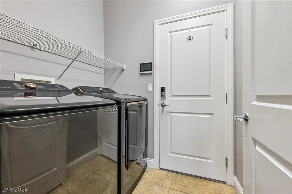 3633 Via De Leoni Avenue Henderson, NV 89052