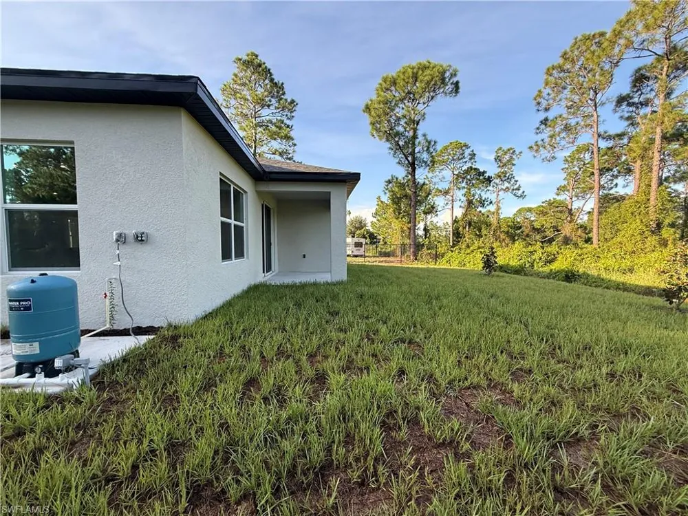 1030 GreenField Street Lehigh Acres, FL 33974