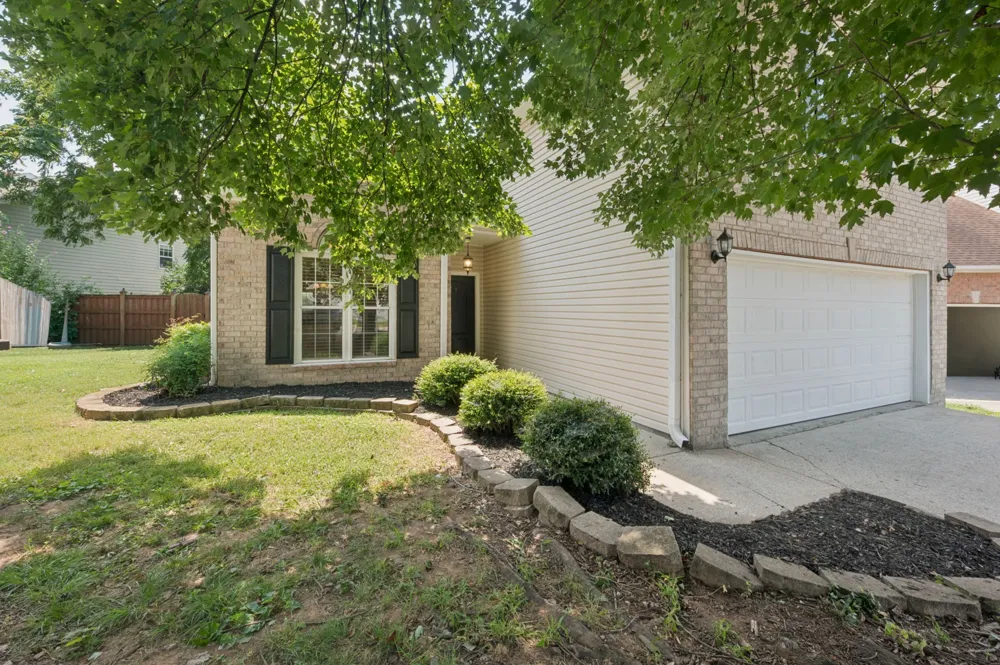 2741 Rosedale Place Nashville, TN 37211